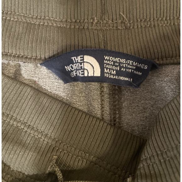 The North Face Shorts Women’s Sz M Green Aphrodite Motion Hiking Jogging Active - Picture 4 of 8